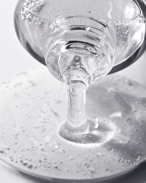 Bild 1 in Galerieansicht laden. Water-free Niacinamide Galactomyces Serum